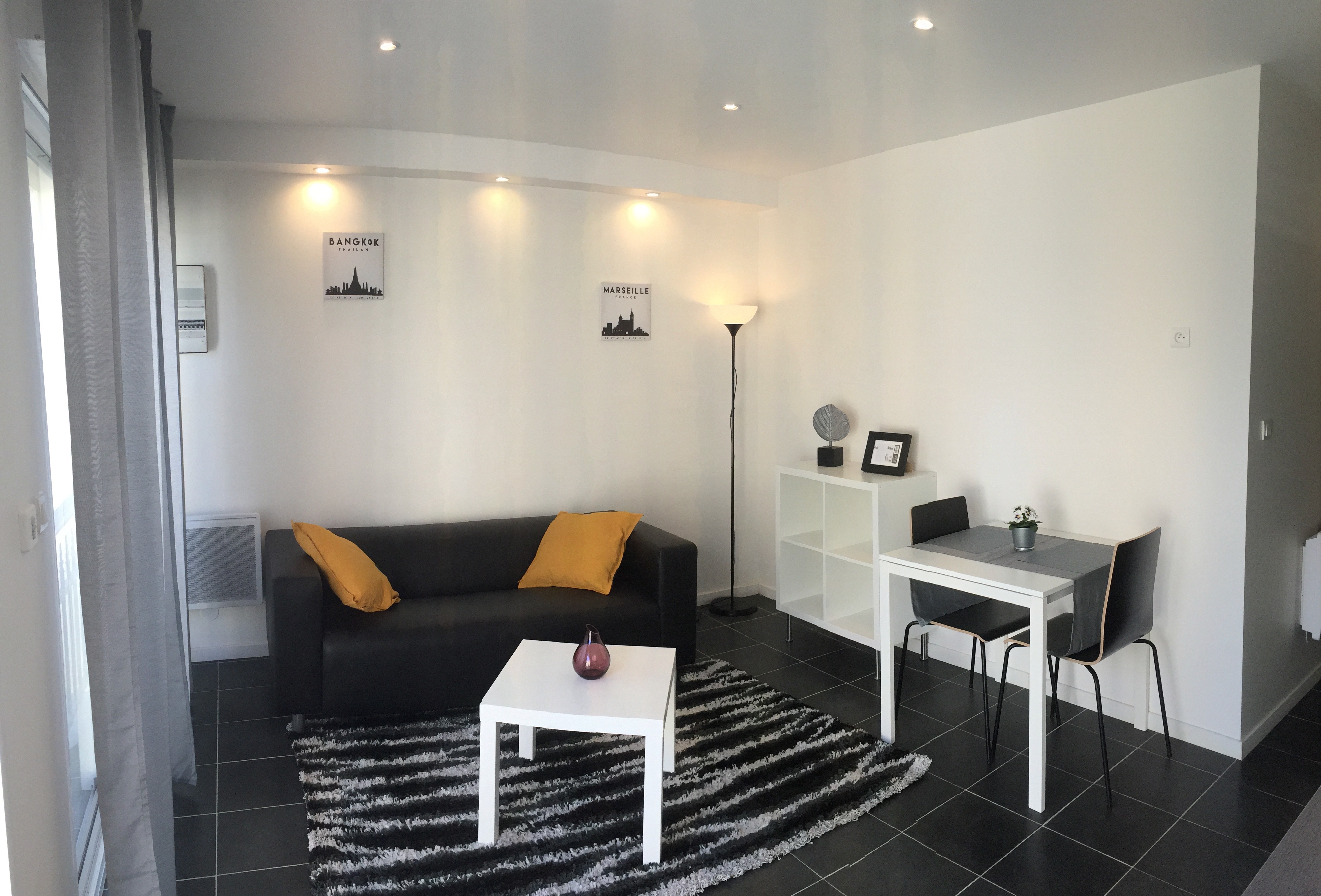 Unit 25 -1 bedroom Apart. - INSEAD student accommodation near campus Fontainebleau